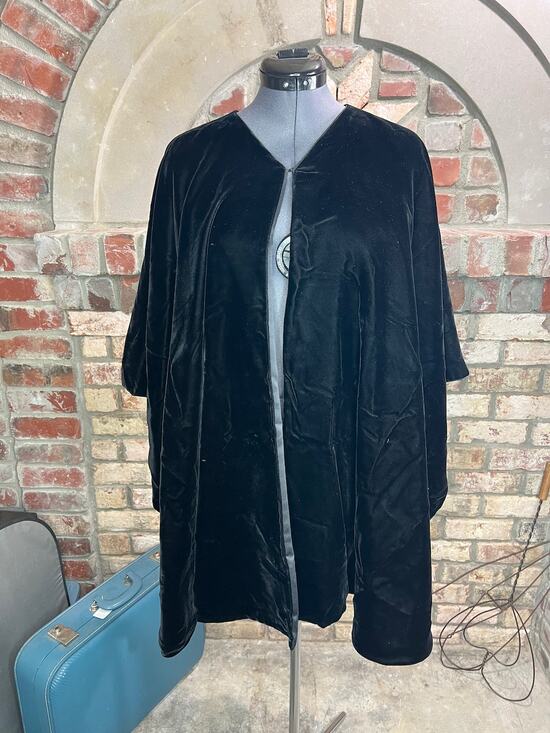 Vintage Accessories - Cape velvet black wrap